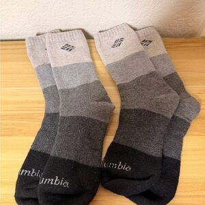 Columbia Women’s Gray and Black Socks Size 4-10 Lot of 2 Pairs Wool Blend